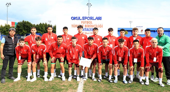 Okul Sporları Gençler Futbol Türkiye Birinciliği Antalya da başladı