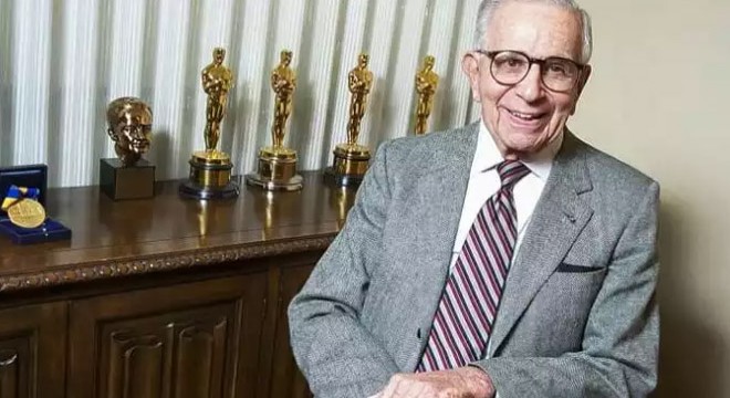 Oscar ödüllü yapımcı hayatını kaybetti