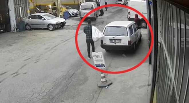 Otomobil hırsızlığı kamerada