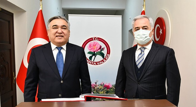 Özbekistan Ankara Büyükelçisi Isparta da
