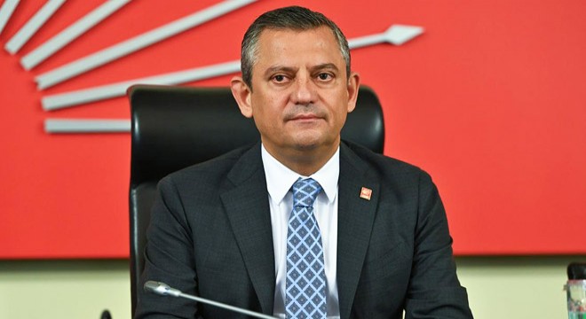 Özgür Özel, CHP'nin Grup Başkanı oldu