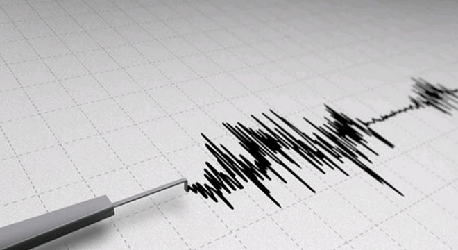 Papua Yeni Gine de 7.4 büyüklüğünde deprem