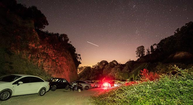 Perseid meteor yağmurunu izlemek için Karacabey de buluştular