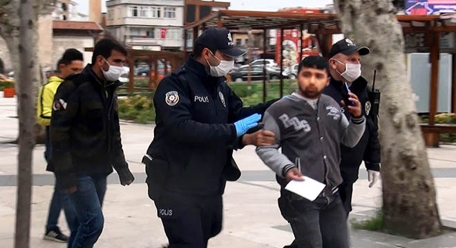 Polise tepki gösterdi, 392 lira ceza yedi