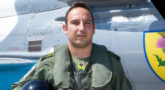 Romanya’nın savaş uçağı düştü: 8 kişi hayatını kaybetti