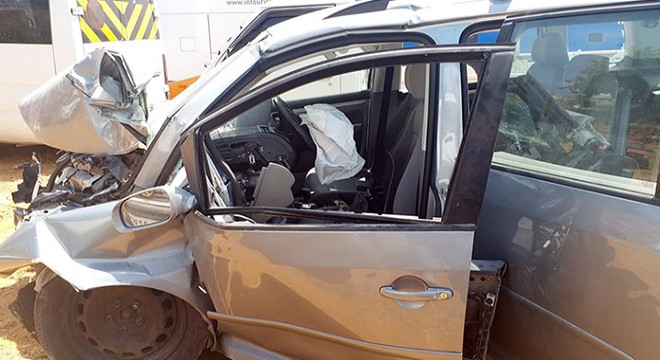 Rus kadın kazada yaralandı