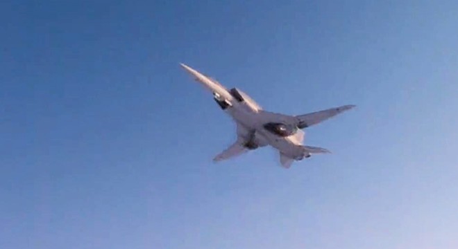 Rusya’dan Belarus’ta bombardıman uçaklarıyla tatbikat