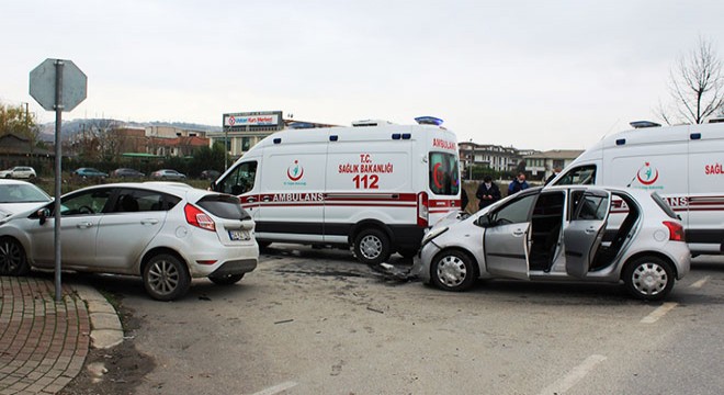Sakarya’da kaza: 3 yaralı