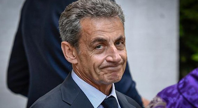 Sarkozy, yolsuzluktan bugün hakim karşısına çıkacak