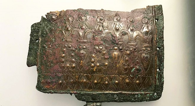 Satala da Urartu savaşçısının bronz kemeri bulundu