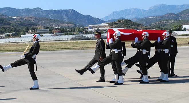 Şehit Uzman Çavuş Aras, Antalya da son yolculuğuna uğurlandı