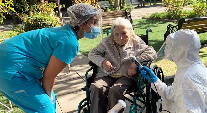 Şili de 111 yaşında bir kadın koronavirüsü yendi