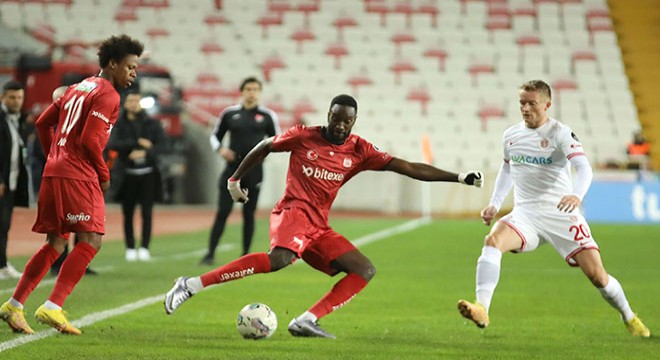 Sivasspor - Antalyaspor: 0-2