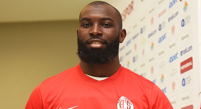 Souleymane Doukara Antalyaspor dan ayrıldı