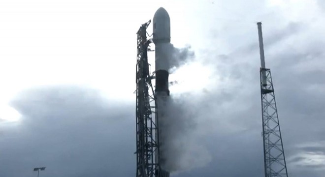 SpaceX Arjantin’e ait uyduyu uzaya gönderdi
