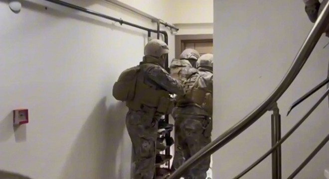 Suç örgütlerine operasyon: 17 gözaltı