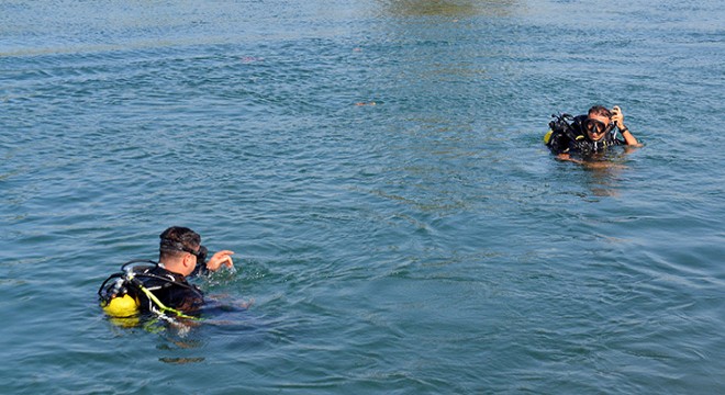 Sulama kanalına düşüp kayboldu, dalgıç polisler arıyor
