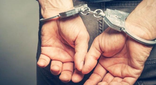 Sürücü adayı sınavında sahteciliğe 2 tutuklama