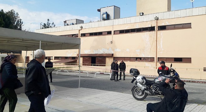 Tarsus Devlet Hastanesi nde patlama: 5 yaralı