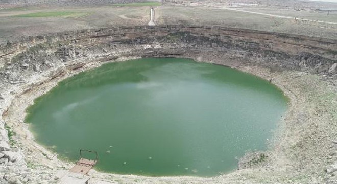 Timraş Obruk Gölü nün suyu 8 metre azaldı