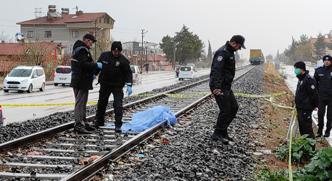 Trenin çarptığı Serpil yaşamını yitirdi