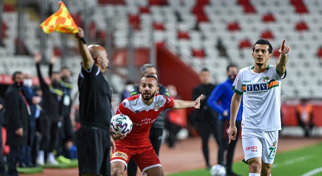 Türkiye Kupası finalinde Beşiktaş ın rakibi Antalyaspor oldu