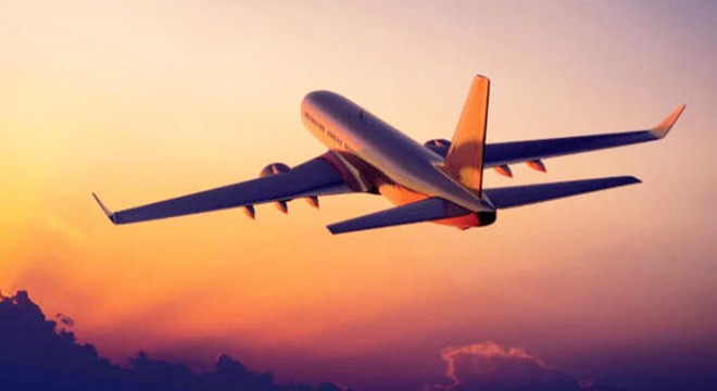 Uçak kaçırarak havaya uçurmakla tehdit eden şüpheliye gözaltı