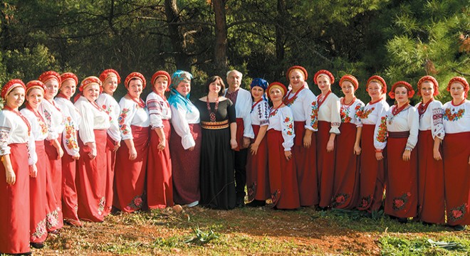 Ukraynalı kadınlar Ramazan şenliklerinde
