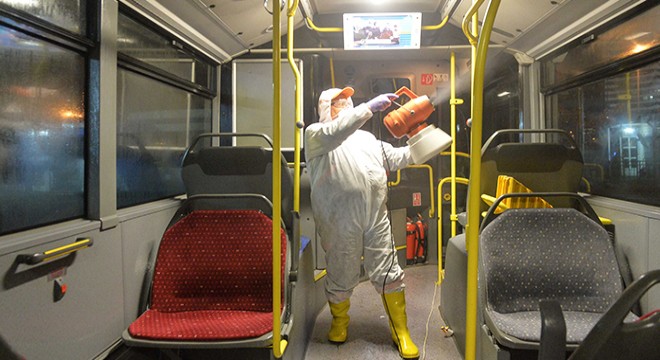 Umreden dönenlerin taşındığı otobüsler, dezenfekte edildi