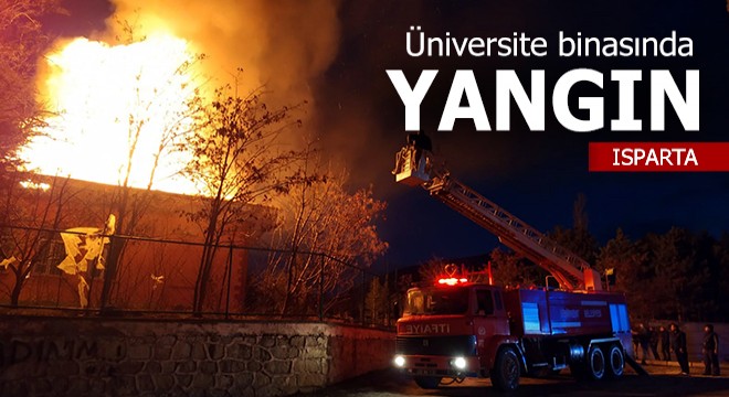 Üniversite binasında yangın