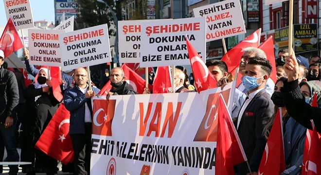 Van da Lütfü Türkkan a tepki yürüyüşü