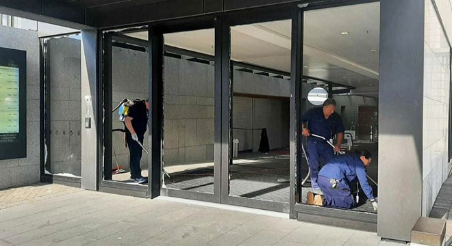 Yeni Zelanda’da parlamento binasına saldırı