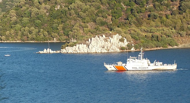 Yunan sahil güvenliği tekneye ateş açtı: 3 yaralı