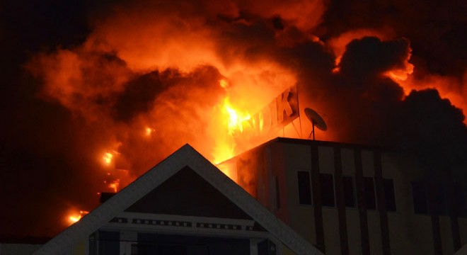 Zonguldak ta, fındık kırma fabrikasında yangın