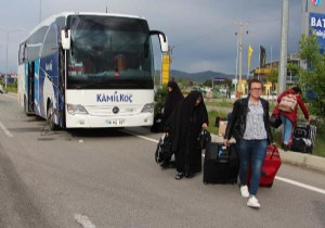 Antalya otobüsüne TIR çarptı