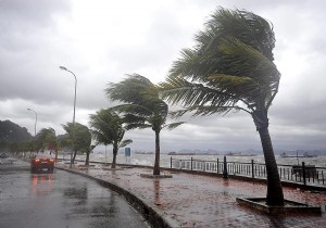 Antalya da fırtına alarmı