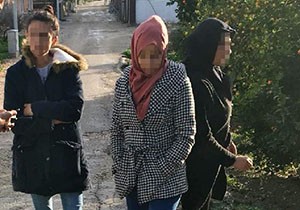 3 kadın hırsız polise yakalandı