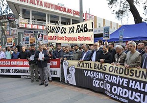 İdlib deki saldırı, Antalya da protesto edildi