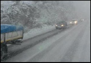 Konya- Antalya karayolunda ulaşıma kar engeli
