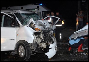 Serik te kaza: 1 ölü, 7 yaralı
