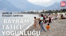 Antalya Konyaaltı Sahili'nde 'bayram tatili' yoğunluğu