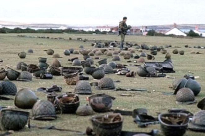 İLGİNÇ VE ETKİLEYİCİ TARİHİ FOTOĞRAFLAR - 8