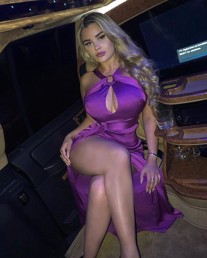 RUSYA'NIN 'KİM KARDASHİAN'ININ ŞÖHRET OLMADAN ÖNCEKİ FOTOĞRAFLARI ŞAŞIRTIYOR - 17