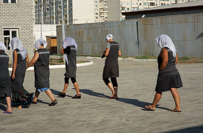 KADINLAR KOĞUŞU İLK KEZ GÖRÜNTÜLENDİ - 14
