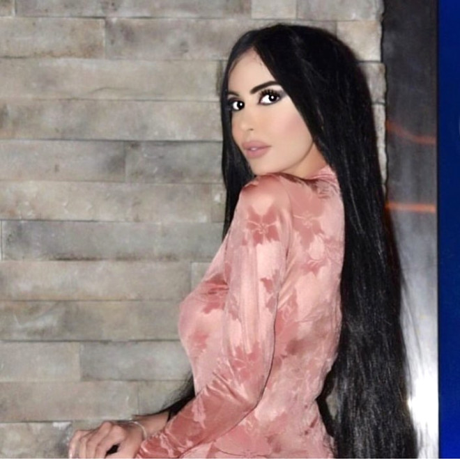 KİM KARDASHİAN'A BENZEMEK İÇİN 500 BİN DOLAR HARCADI - 12