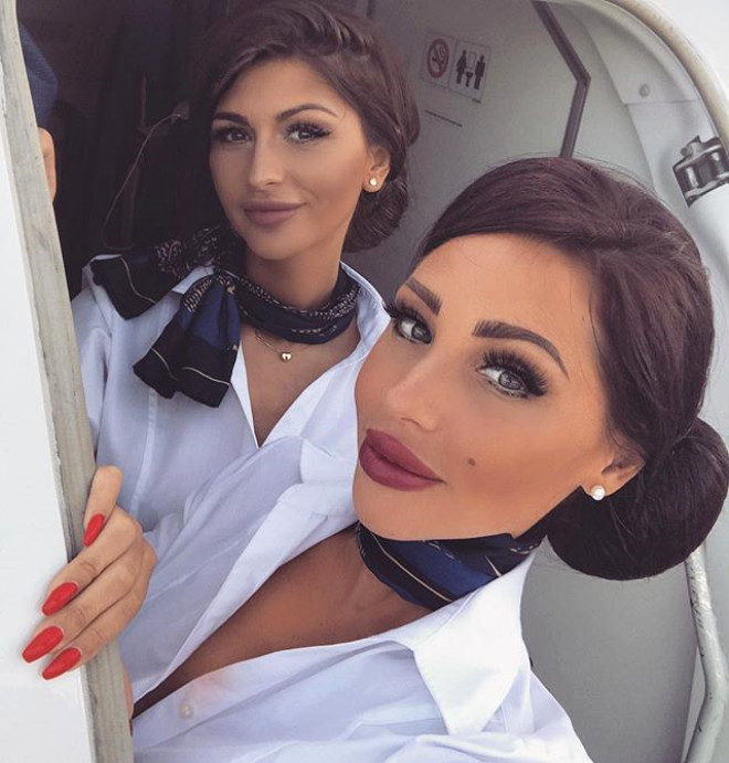 Dünyanın en ateşli hostesleri Instagram'ı sallıyor - 1
