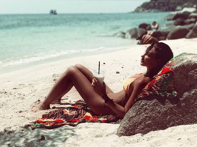 Dünyanın en ateşli hostesleri Instagram'ı sallıyor - 8