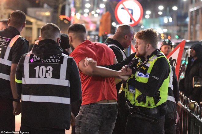 Sevgililer günü kutlamasında, eğlencenin dozu fena kaçtı! - 5