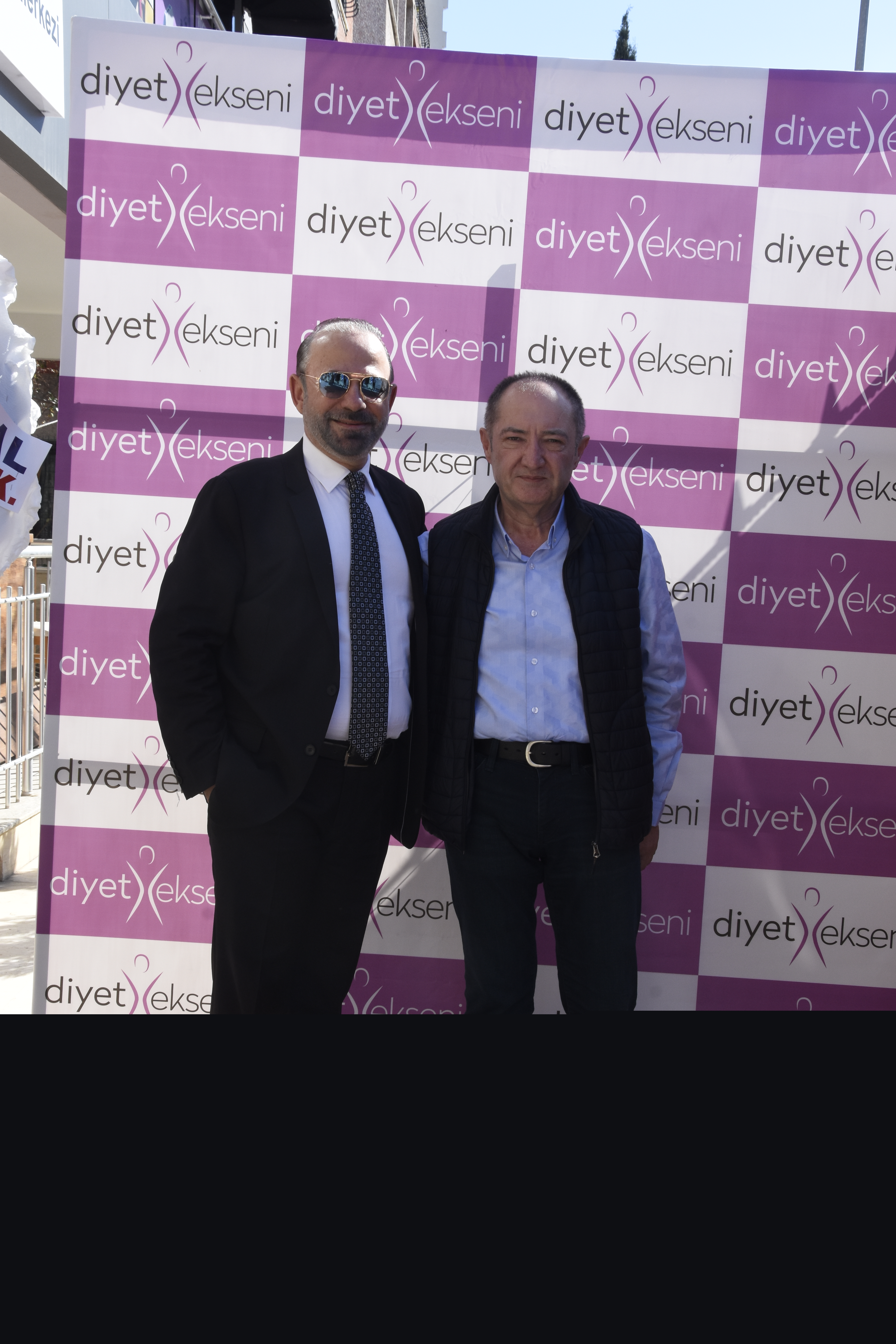Antalya'da iş, sanat ve siyaset dünyasını buluşturan davet - 1
