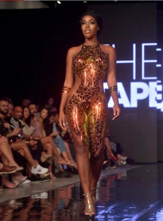 2019 yılına damga vuracak yeni bikini trendi: Koli bandı! - 8